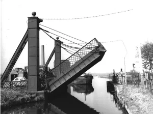 Sankey Bridges bascule bridge